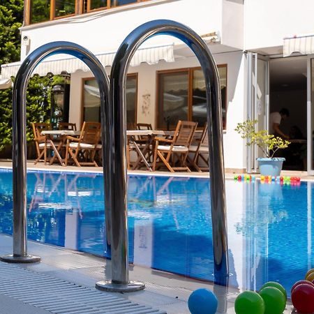 Cunda Giritlioglu Otel Adult Only Ayvalı Eksteriør billede
