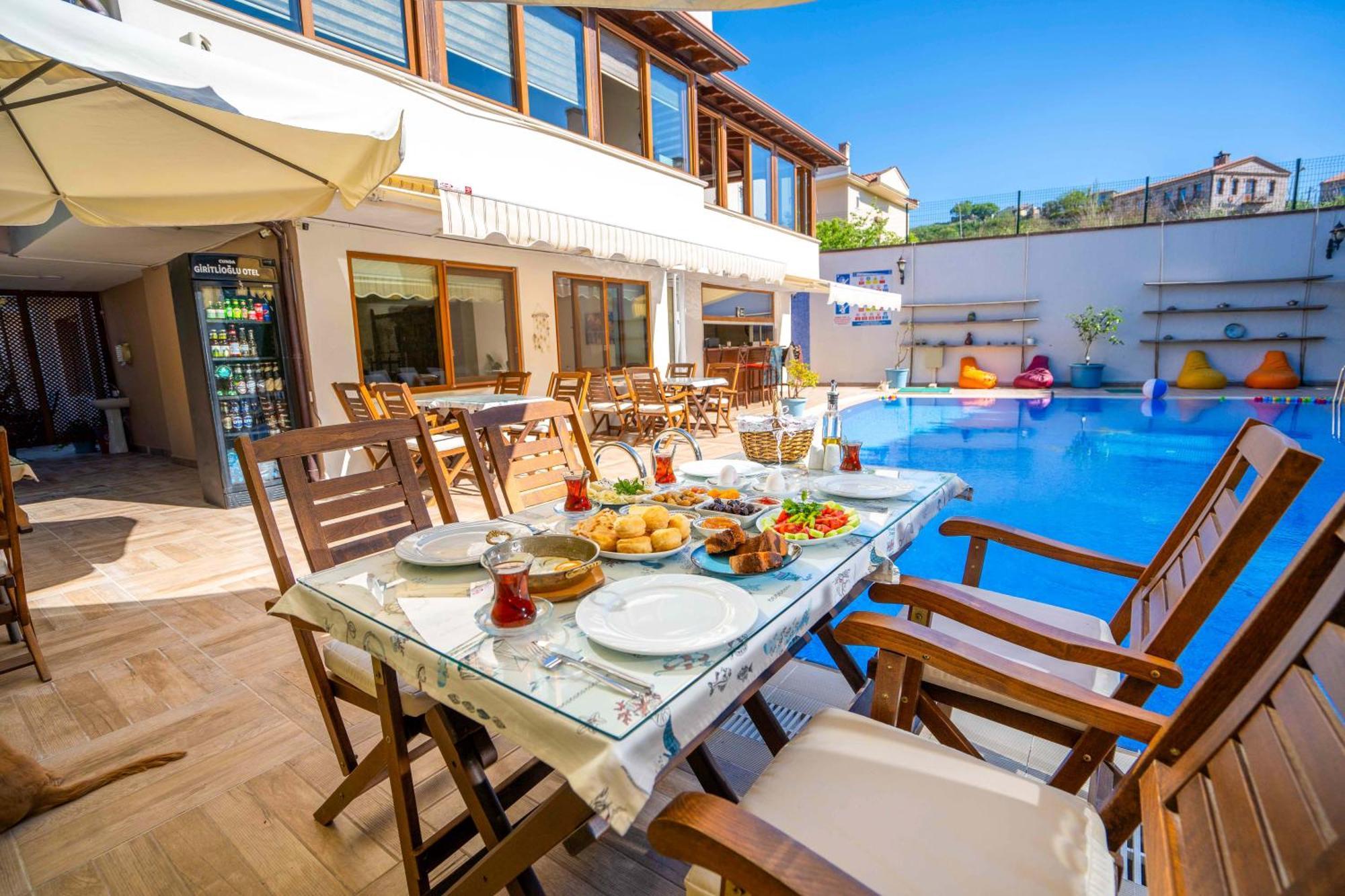 Cunda Giritlioglu Otel Adult Only Ayvalı Eksteriør billede