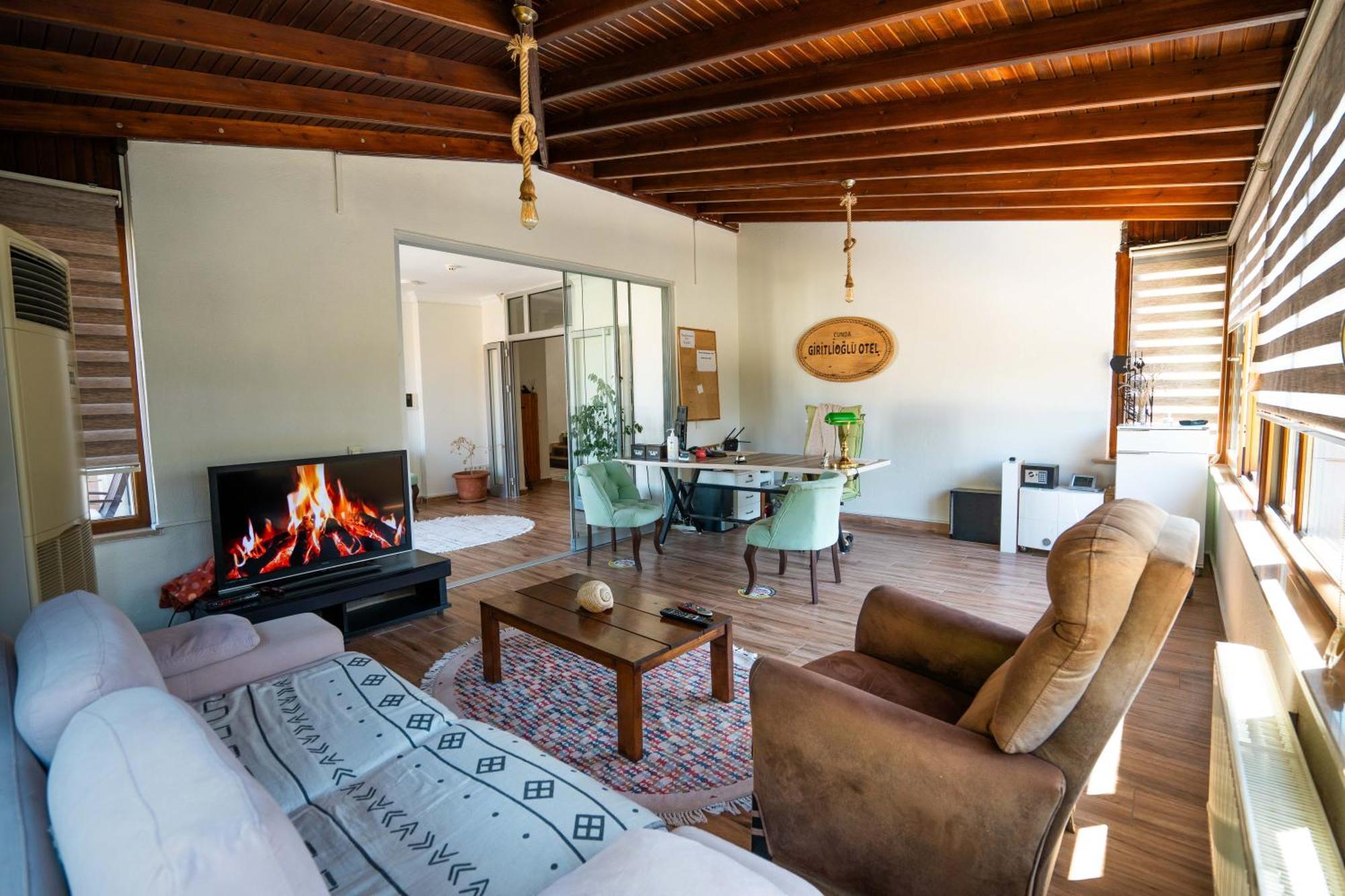 Cunda Giritlioglu Otel Adult Only Ayvalı Eksteriør billede