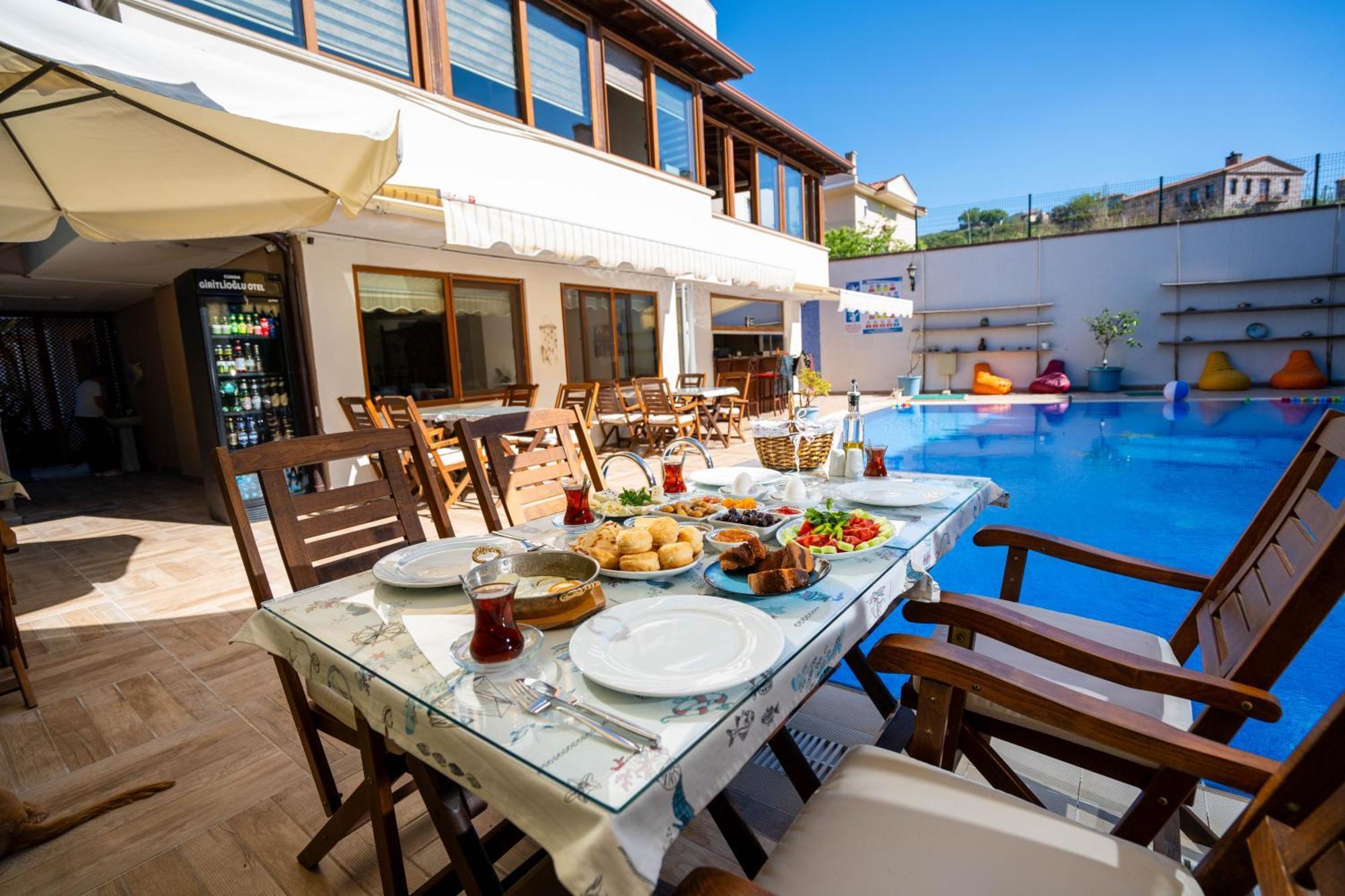 Cunda Giritlioglu Otel Adult Only Ayvalı Eksteriør billede